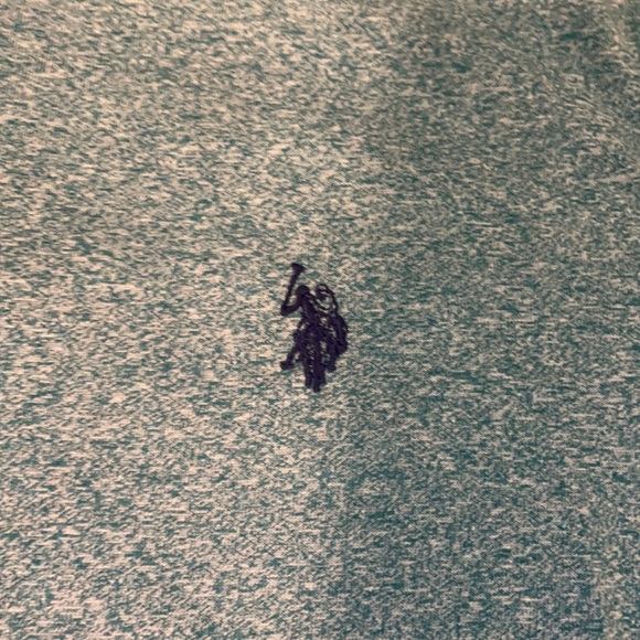 NWT Men’s Polo Tshirt Medium - Picture 3 of 5